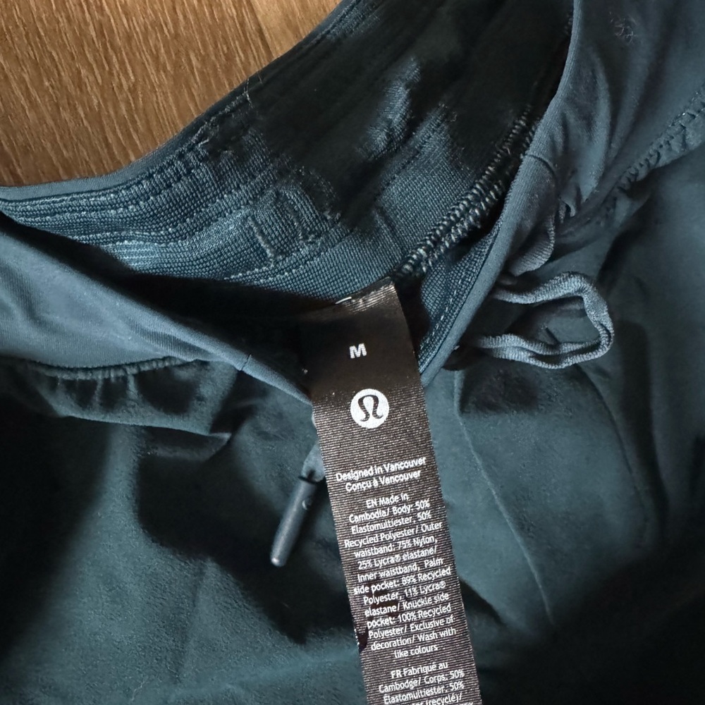 Lululemon Dark Blue Athletic Shorts Size M - Picture 3 of 3